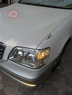 تۆیۆتا کراون